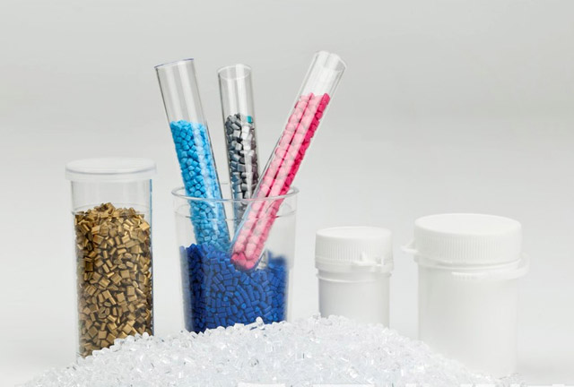 plastic-material-granule-from-extruder